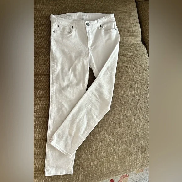 COPY - KUT from the Kloth Katy Boyfriend White Mid Rise Denim Jeans Size 6-NWOT - Picture 2 of 10